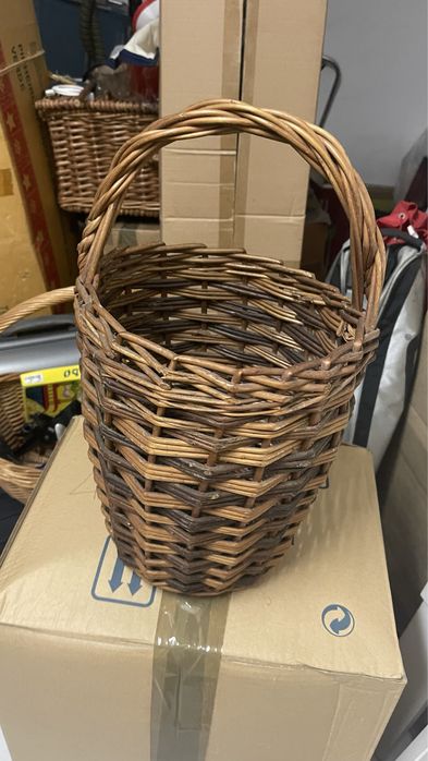 Cesta de verfa com asa