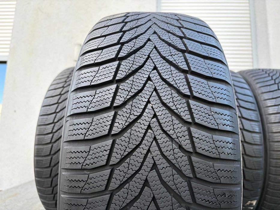 4szt zimowe 235/45R18 Nexen 7,5mm 2022r świetny stan! Z1036 gwarancja