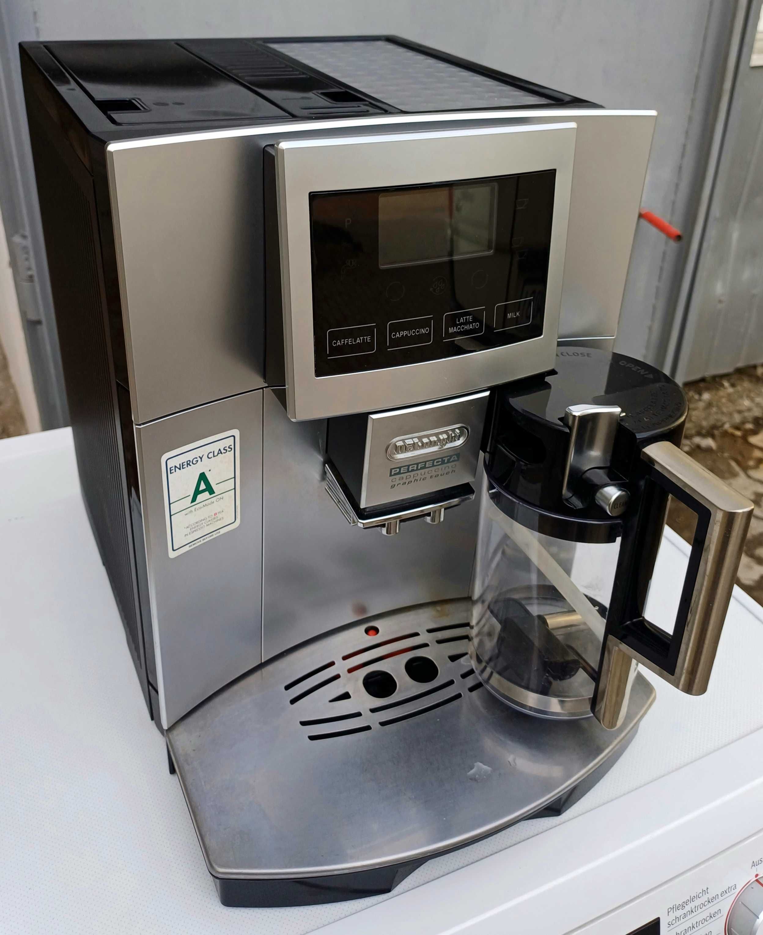 Кавомашина  Delonghi Perfecta Cappuccino Graphic Touch ESAM 5600