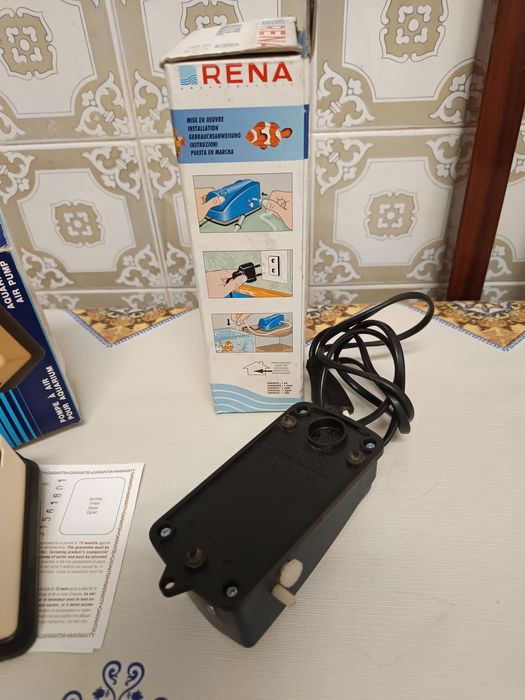 Vendo 2 bombas de ar para aquário novas
