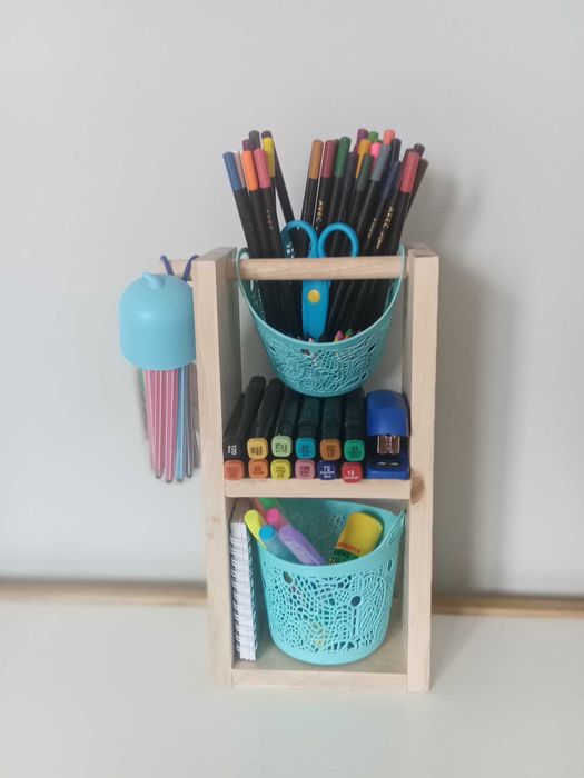 Piórnik na biurko organizer