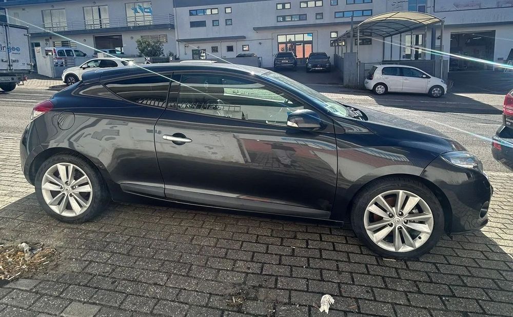 Renault Mégane Coupe 2.0 dCi Dyn. S
