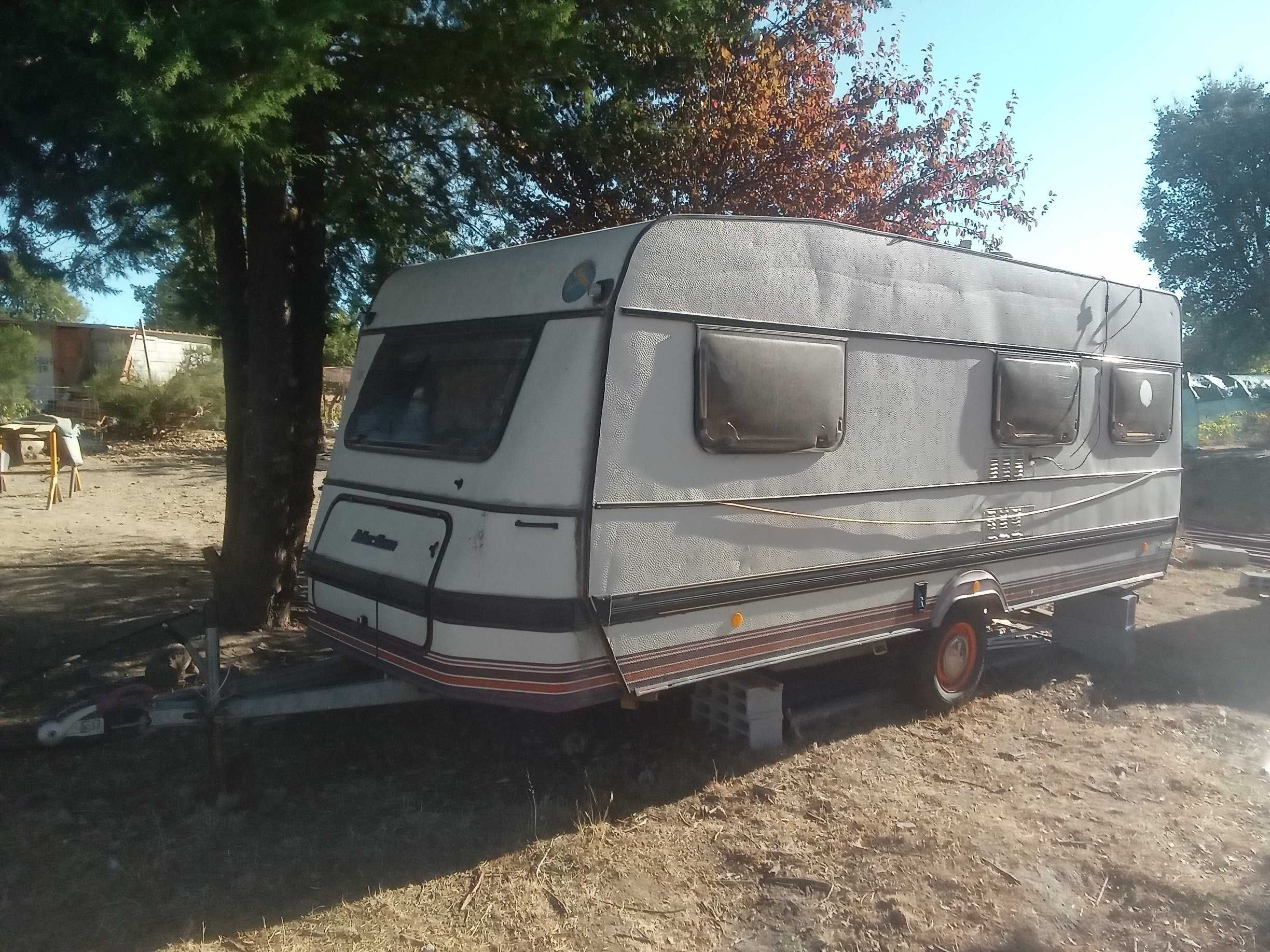 Caravana com System de solar