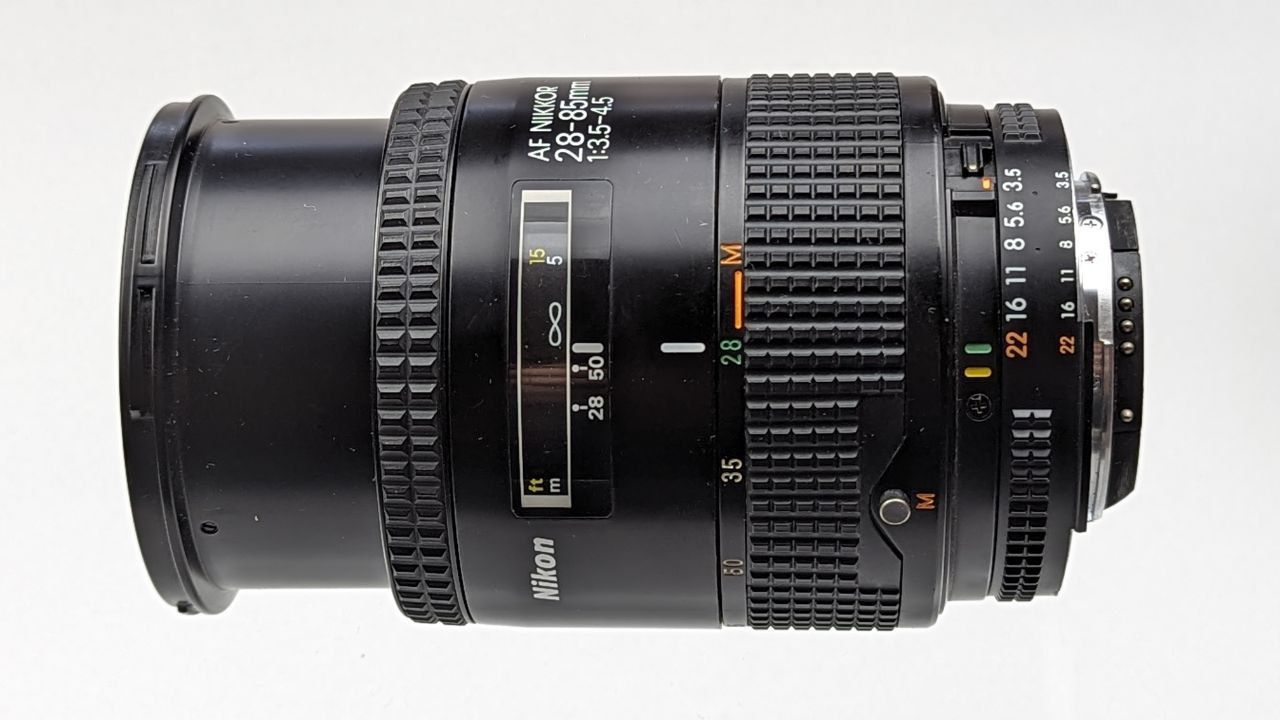 NIKKOR AF 28-85mm 1:3.5-4.5: Універсальний Об'єктив