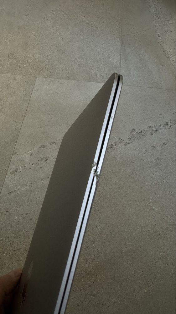 MacBook Air 13  2018/2019 1,6 GHz 8GB 250GB