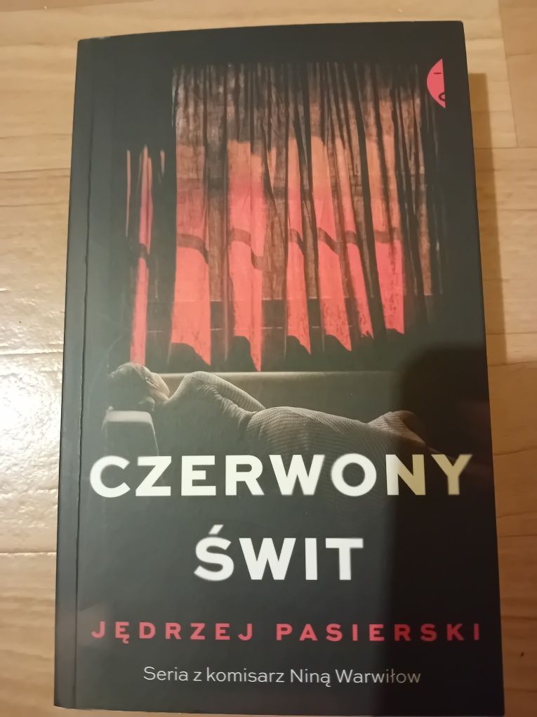 Jędrzej Pasierski "Czerwony świt"