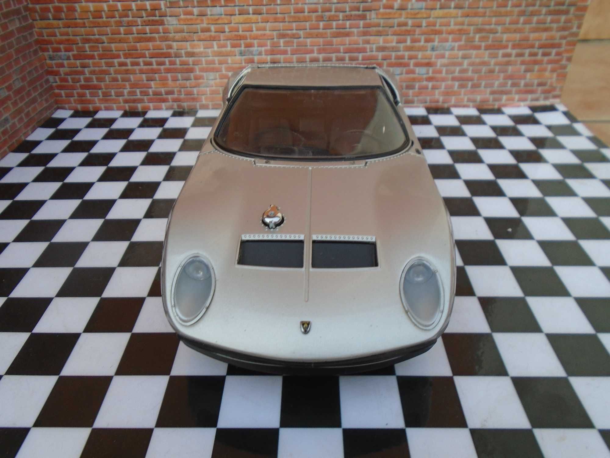 Lamborghini Miura Jota SVJ 1:18 kyosho