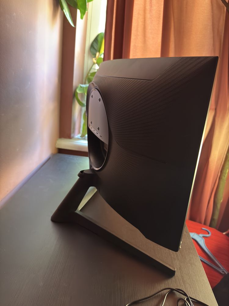 Монітор samsung odyssey g5 27д