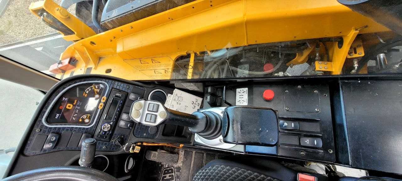 Ładowarka teleskopowa JCB 2017 r. 540V140