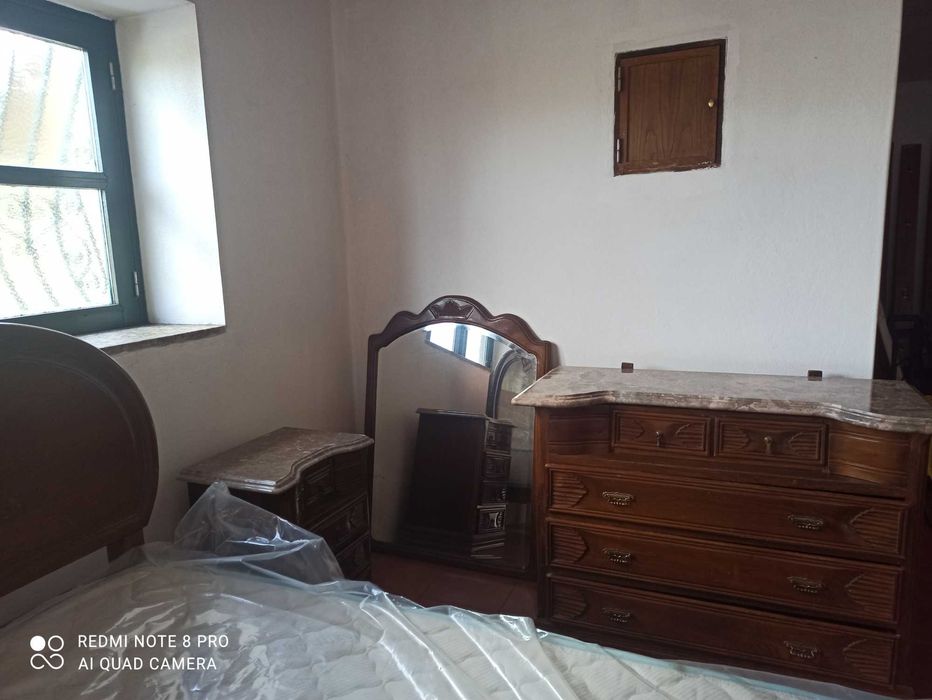 Móveis quarto de casal em madeira