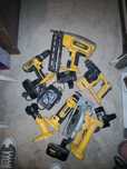 DeWalt 18 вольовий інструмент