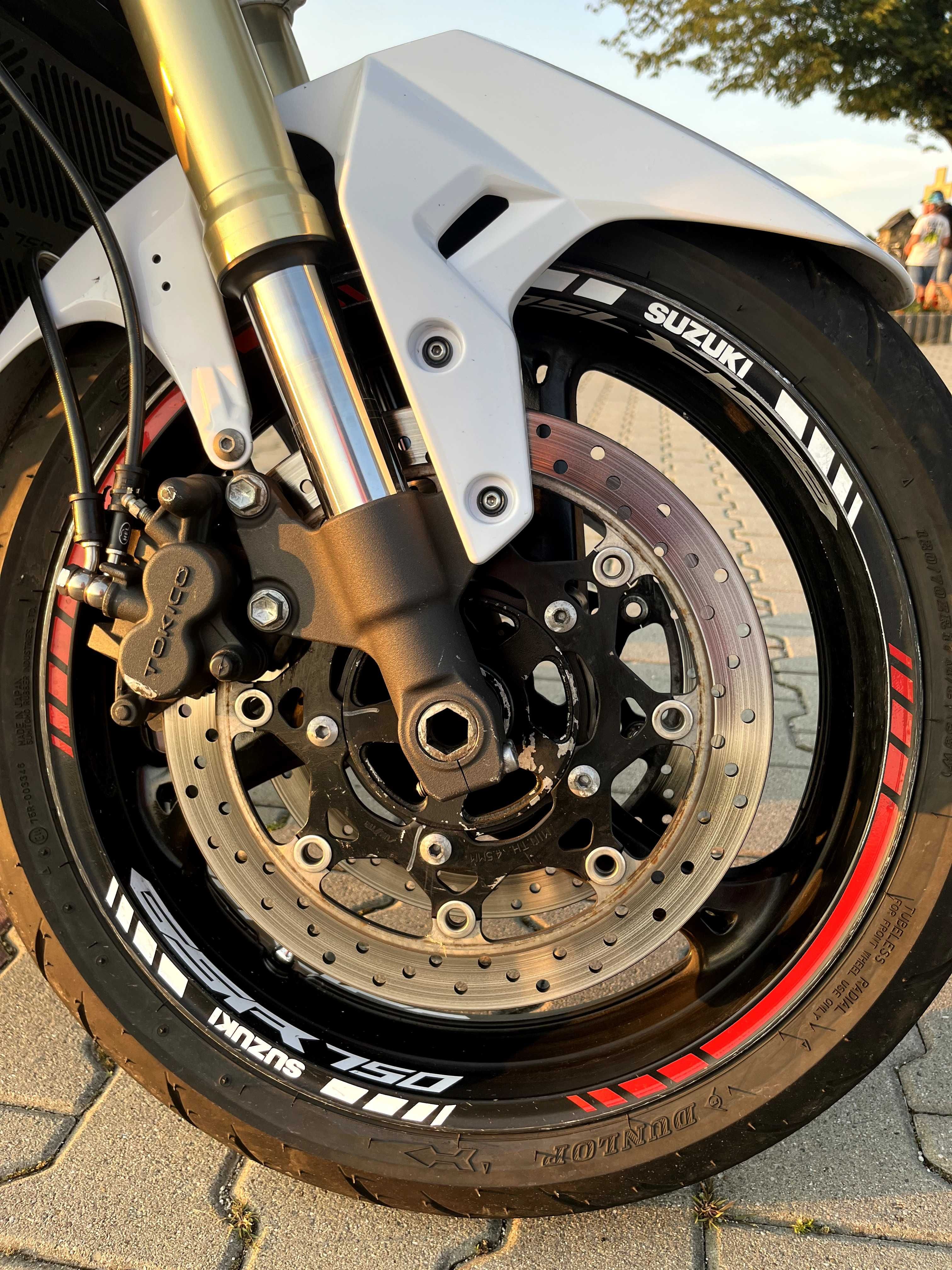 Sprzedam Suzuki GSR.750
