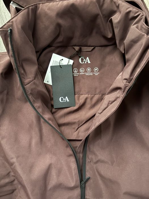 Nowa kurtka przeciwdeszczowa C&A