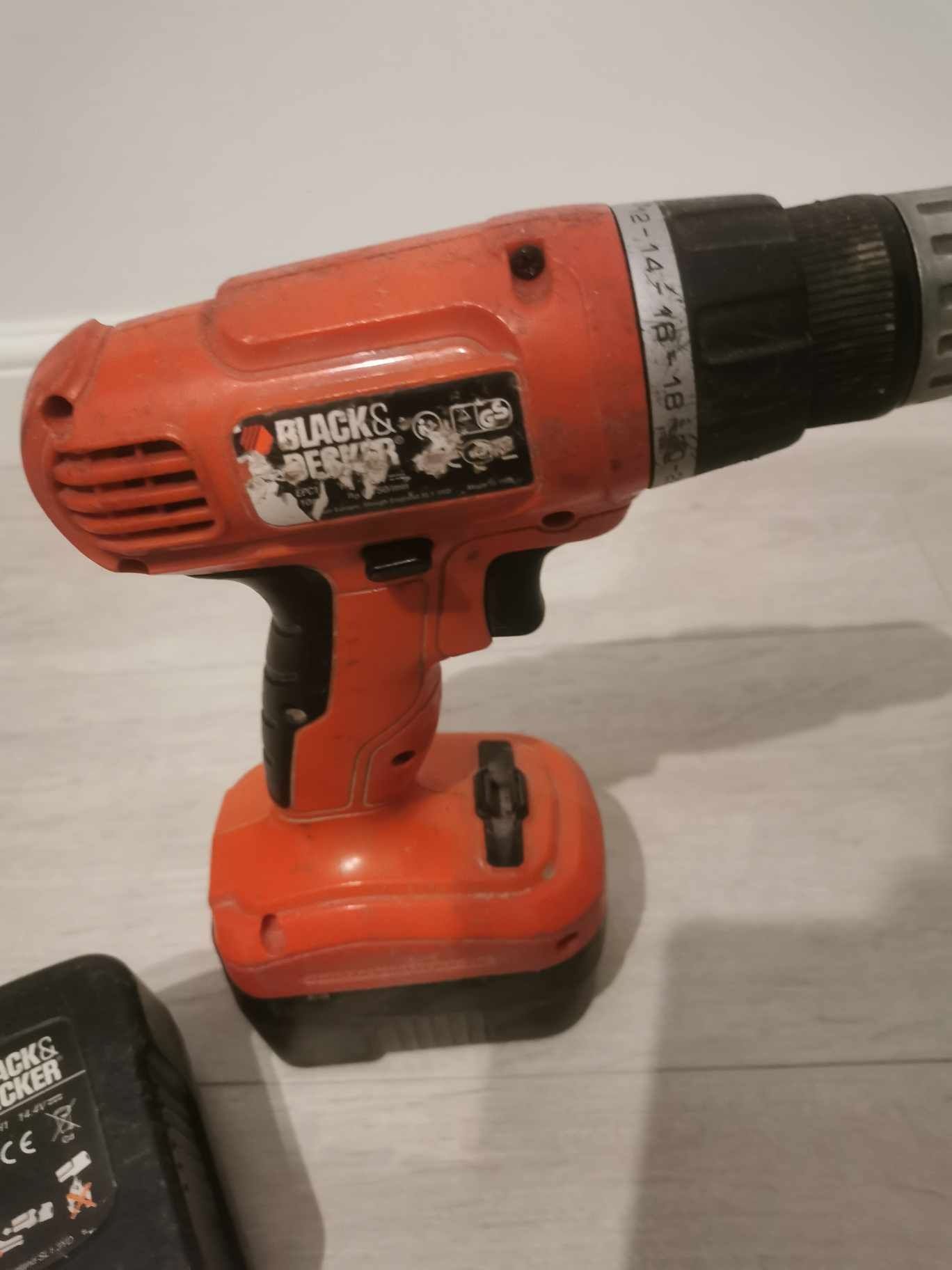 Wkrętarka black decker