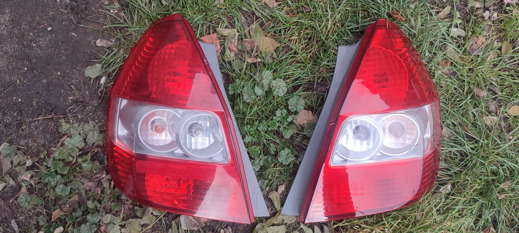 Lampy tył honda jazz