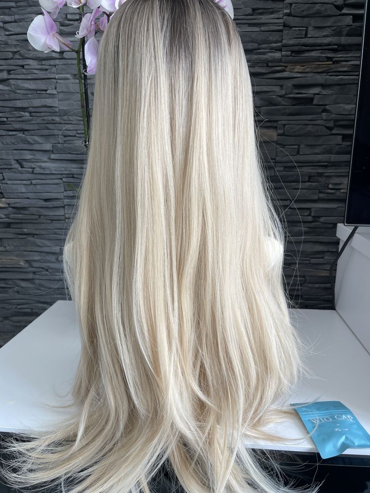 Peruka blond premium włosy długie gęste naturalny ciemny odrost
