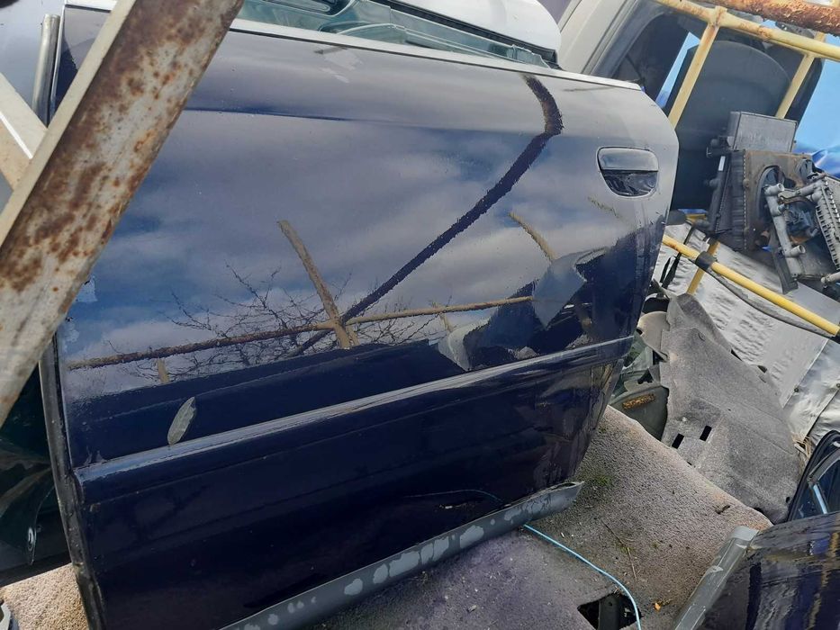 Drzwi prawe lewe przód tył Audi A6 C5 granatowe LZ5L 97-00