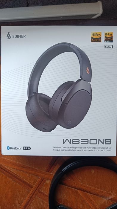 Продам навушники Edifier W830NB.Бонус-Кейс для переносу