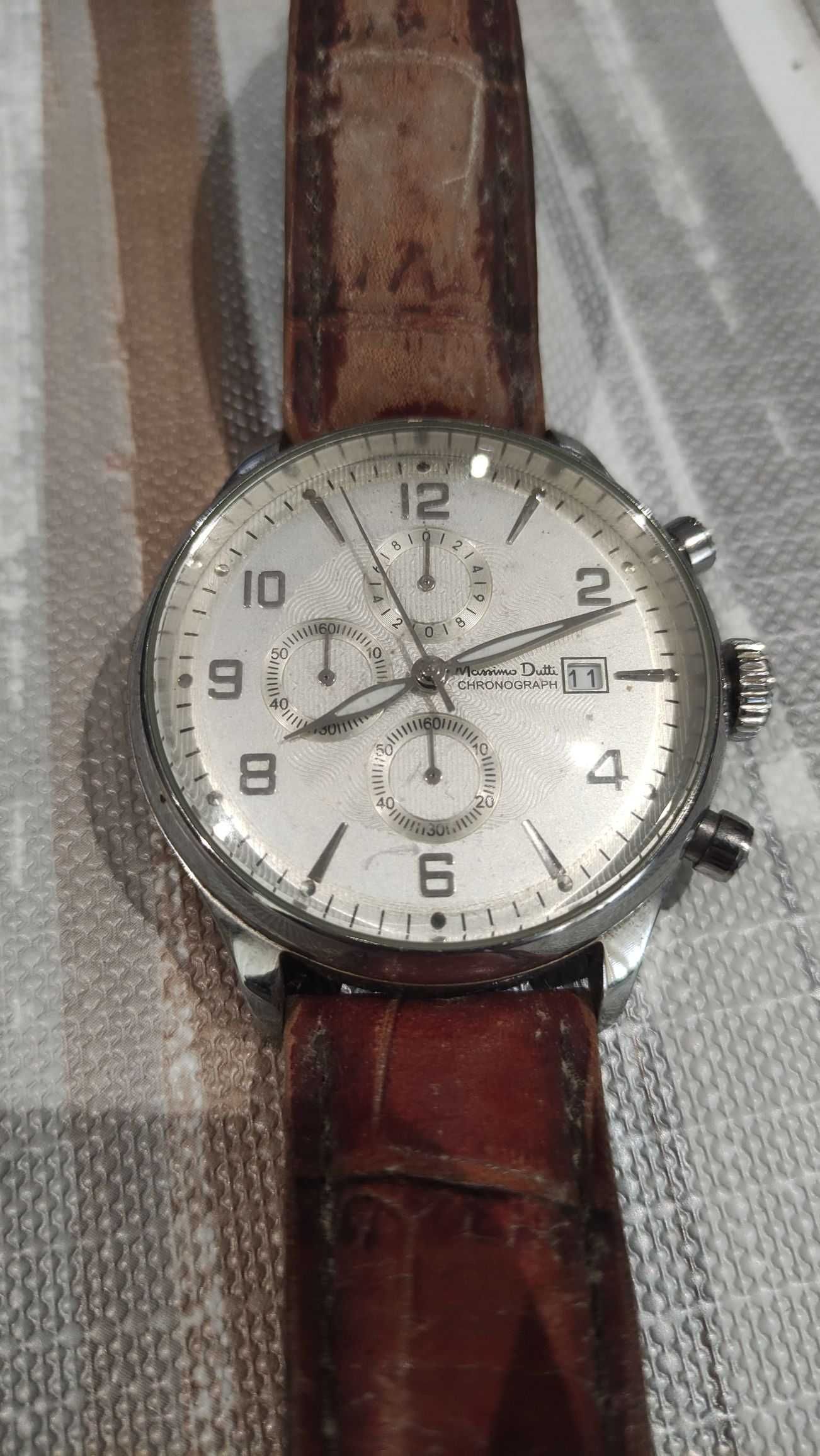 6 relógos (Citizen, D&G, Massimo Dutti, Swatch)