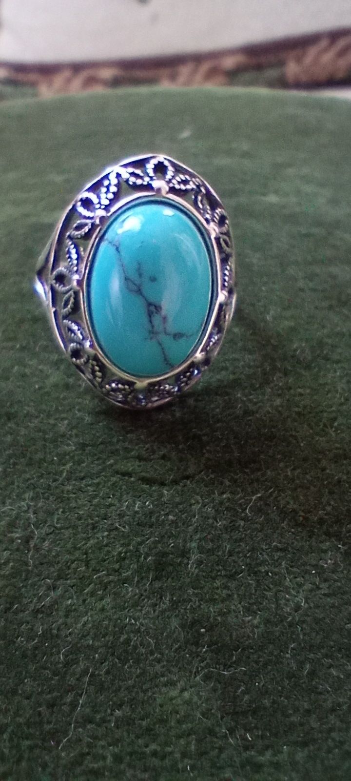 Piękny pierścionek srebrny z turkusem
