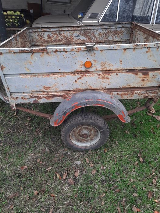 Продам прицеп б/у автомобильный.