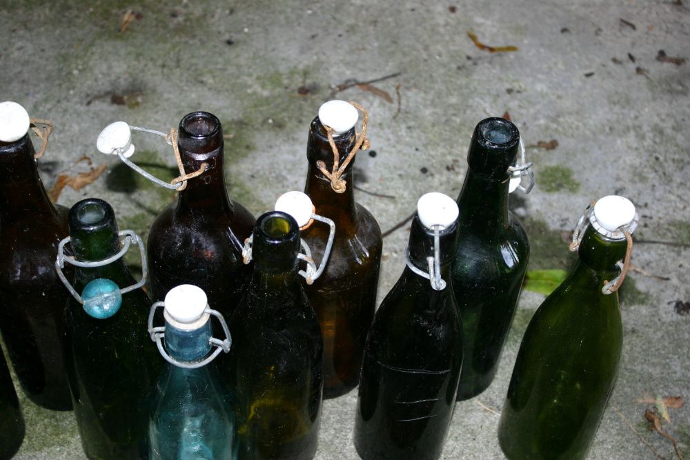 Stare butelki dla kolekcjonera