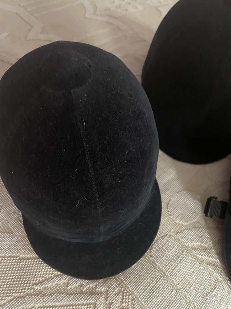Toque (capacete) de equitação em veludo