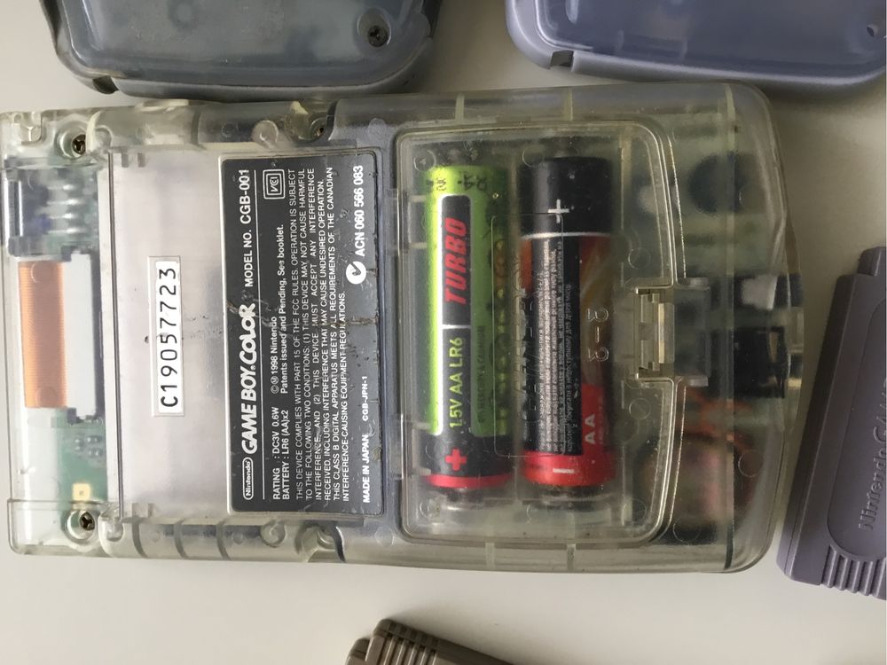 Продам раритет  nintendo game boy, advance