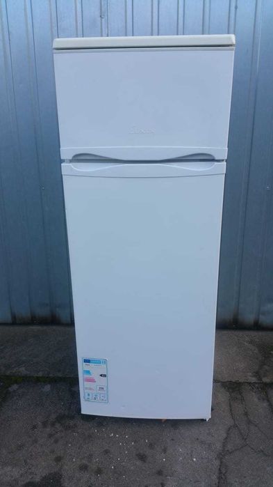 Lodówka z zamrażalnikiem Luxor