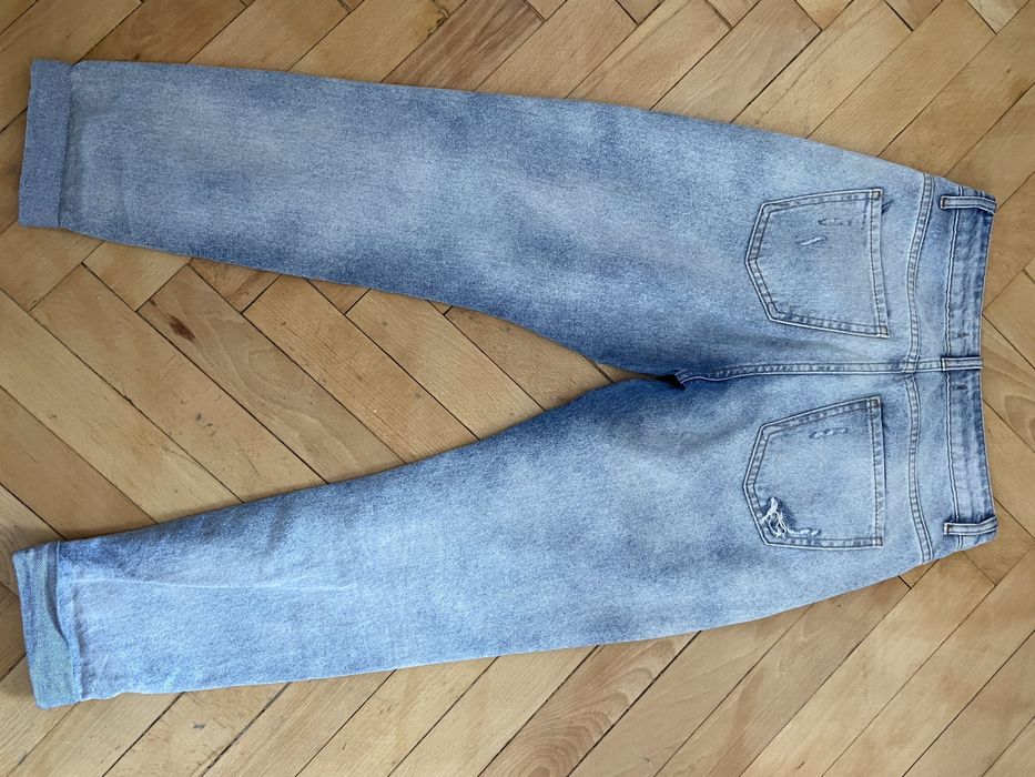 Zoom 36 S damskie spodnie jeansy dżinsy niebisekie przetarcia szeroka