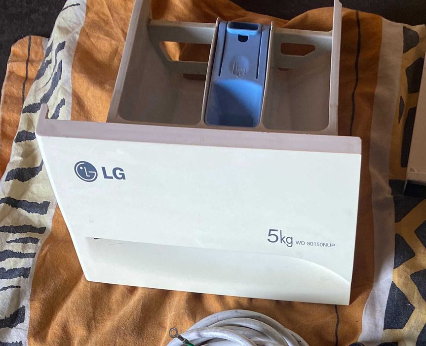 Приймальний лоток до пральної машин LG WD 80150 Запчастина стиралка