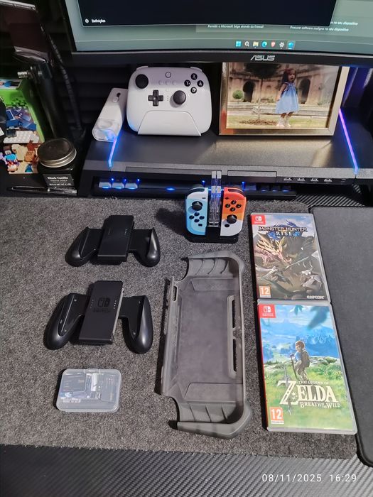 Nintendo Switch V2 – Vermelha/Azul + Skins + Vários Acessórios