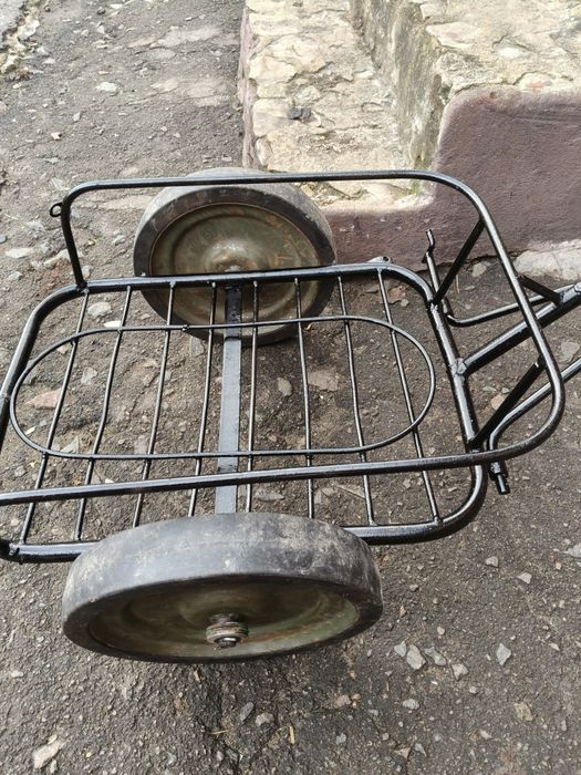 Возик садово -огородній.