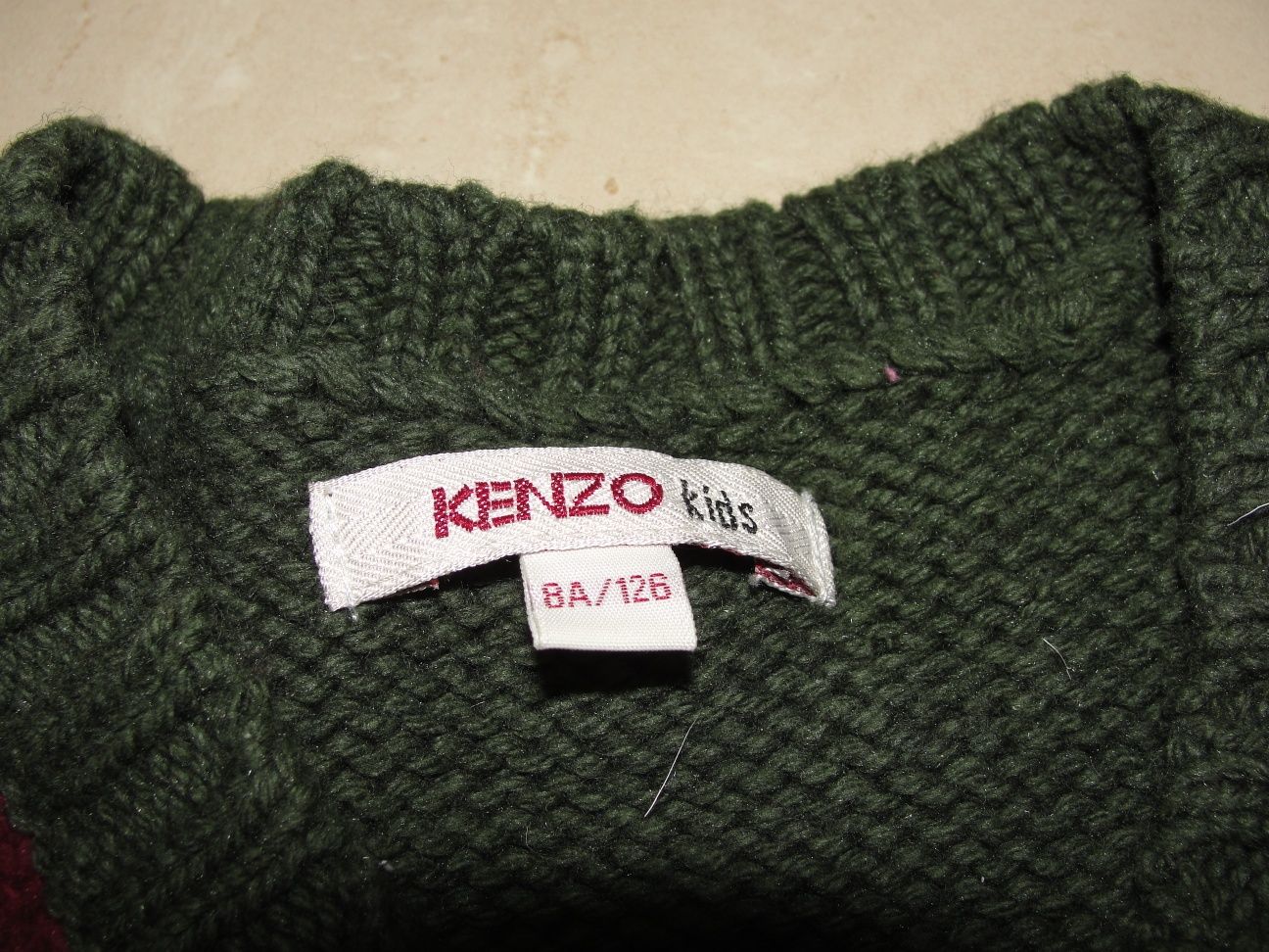 Шерстяной жилет KENZO на 7-8 років