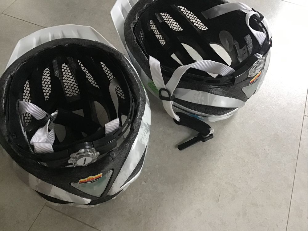 Kask rowerowy Alpina z lampką