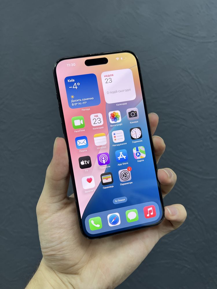 iPhone 15 Pro Max 256Gb Black Titanium Neverlock