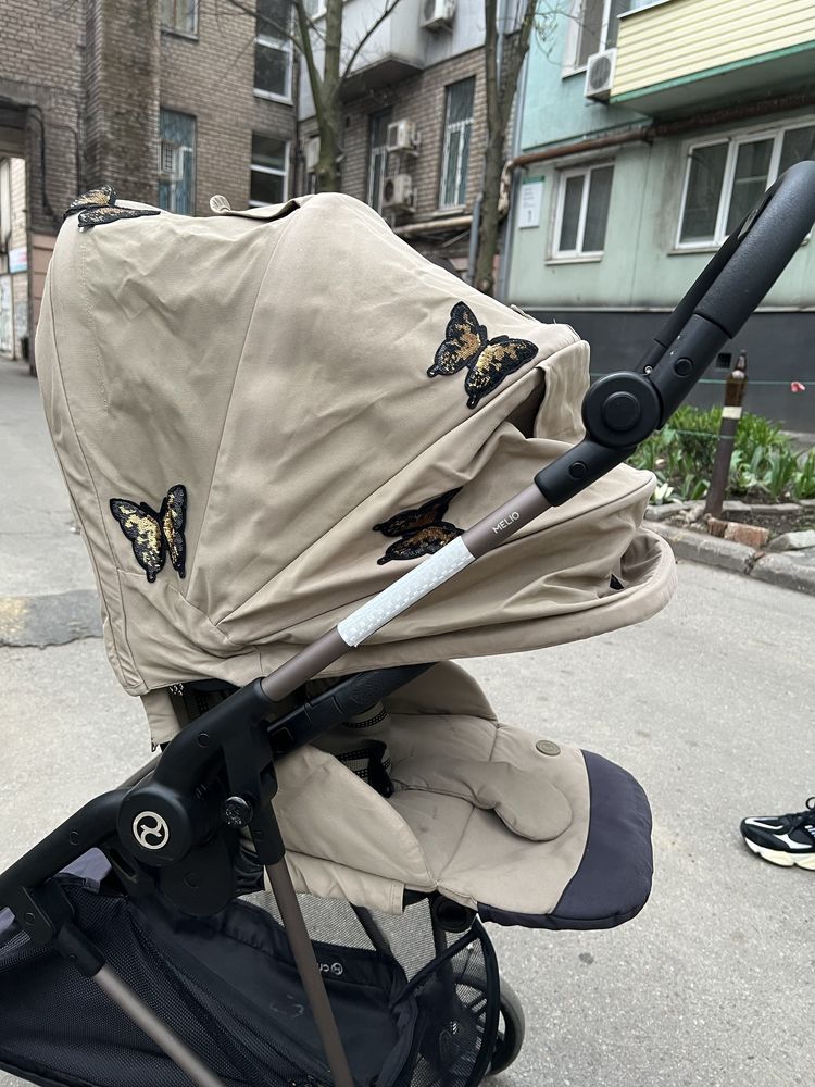 Cybex melio.