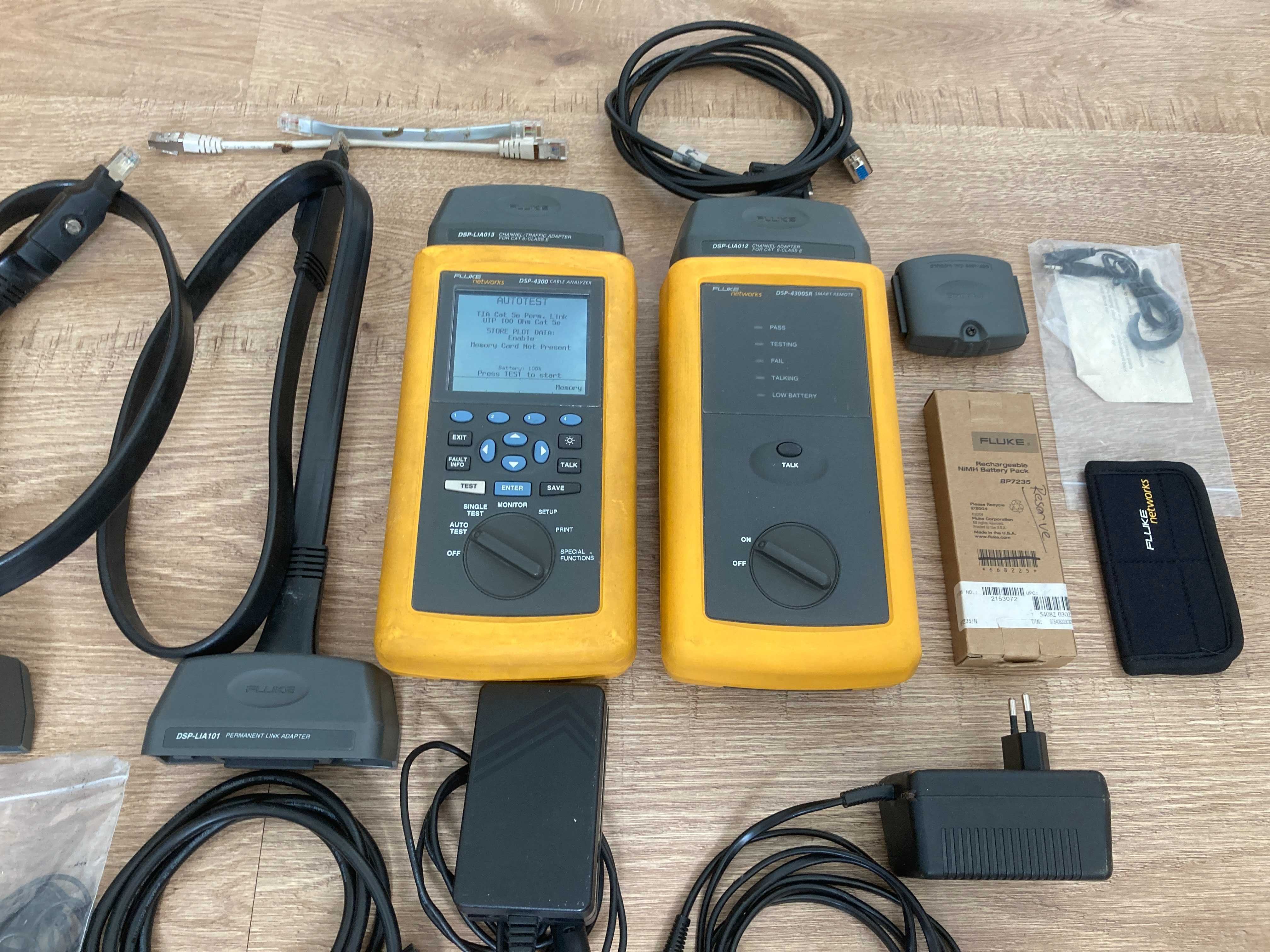 Fluke  DSP‑4300 CableAnalyzer