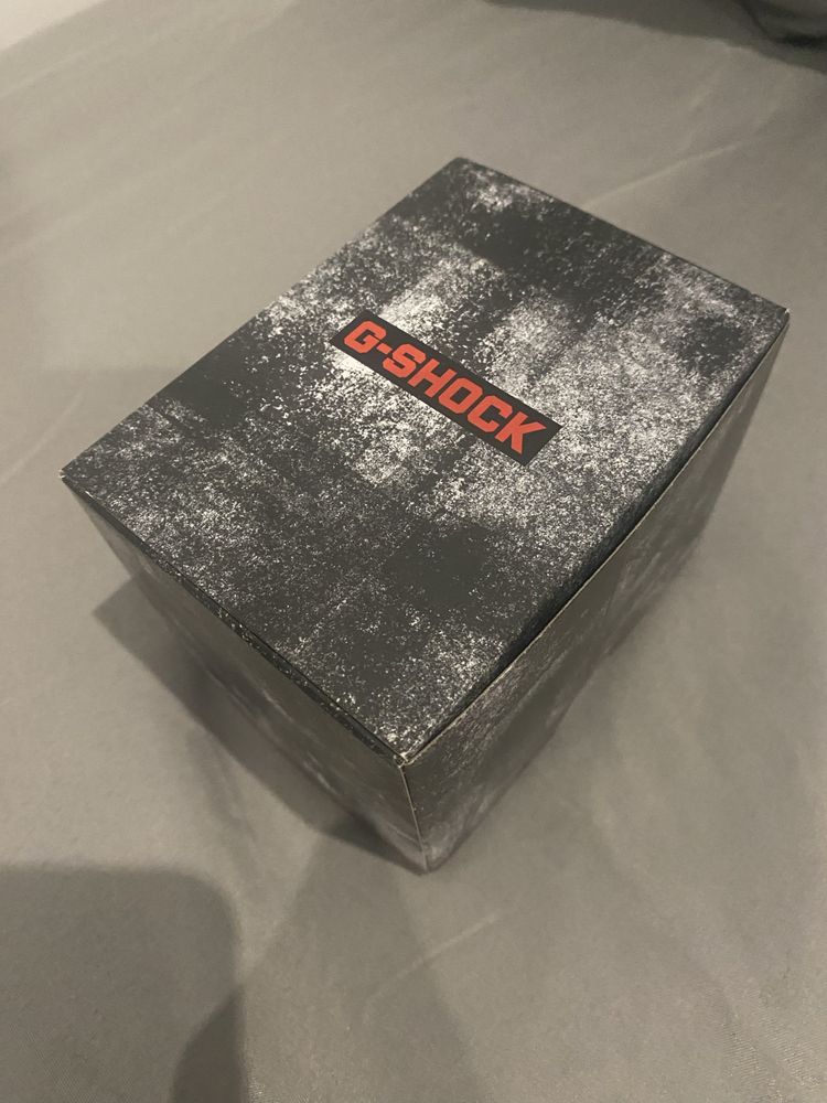Zegarek g-shock biały