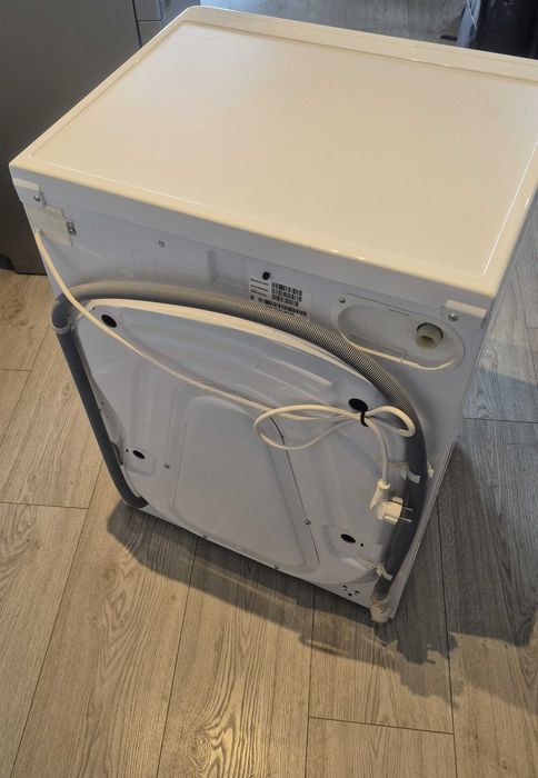 Pralka Whirlpool 7kg Parowa