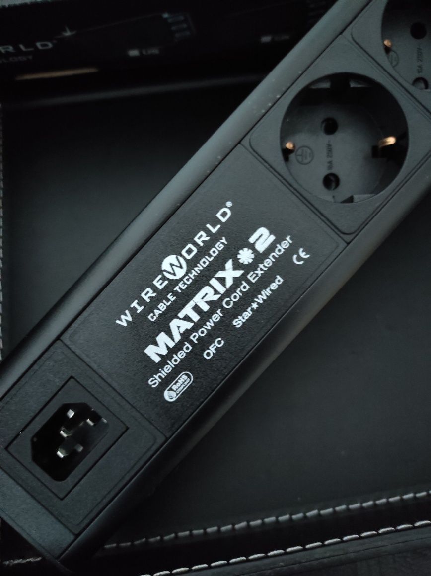 Wys. 0zł WireWorld Matrix 2 listwa zasilająca 6 gniazdek