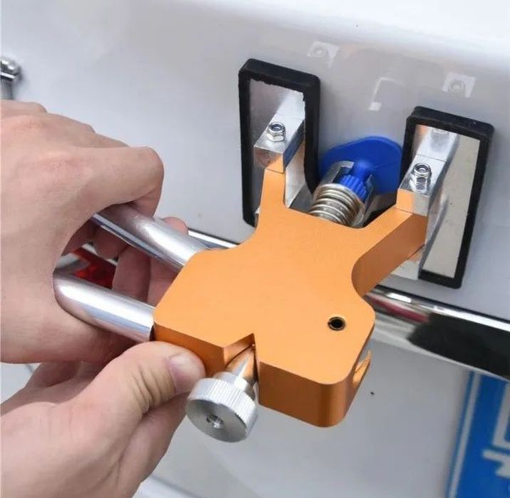 Вирівнювач вмятин на корпусі автомобіля