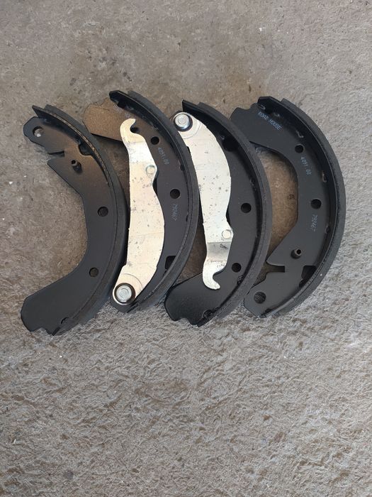 Опель. Колодки гальмівні барабанні