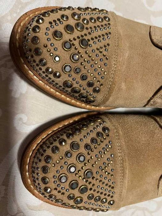 Botins Beges Alma en Pena