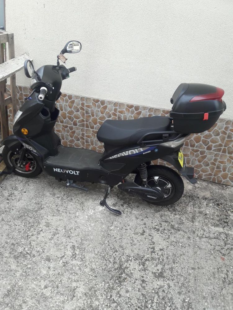 Electric scotter