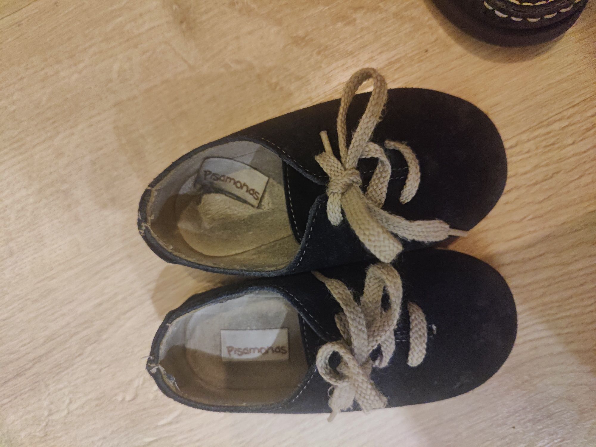 Sapatos criança tamanho 23 Pisamonas