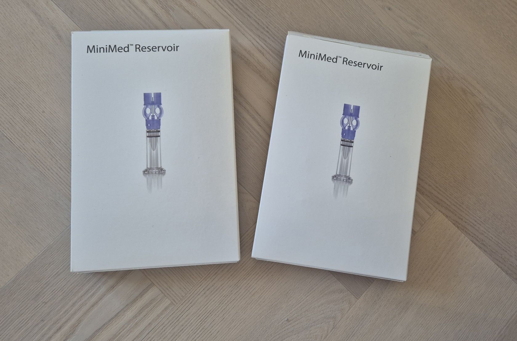 Pojemnik na insulinę Medtronic 1.8