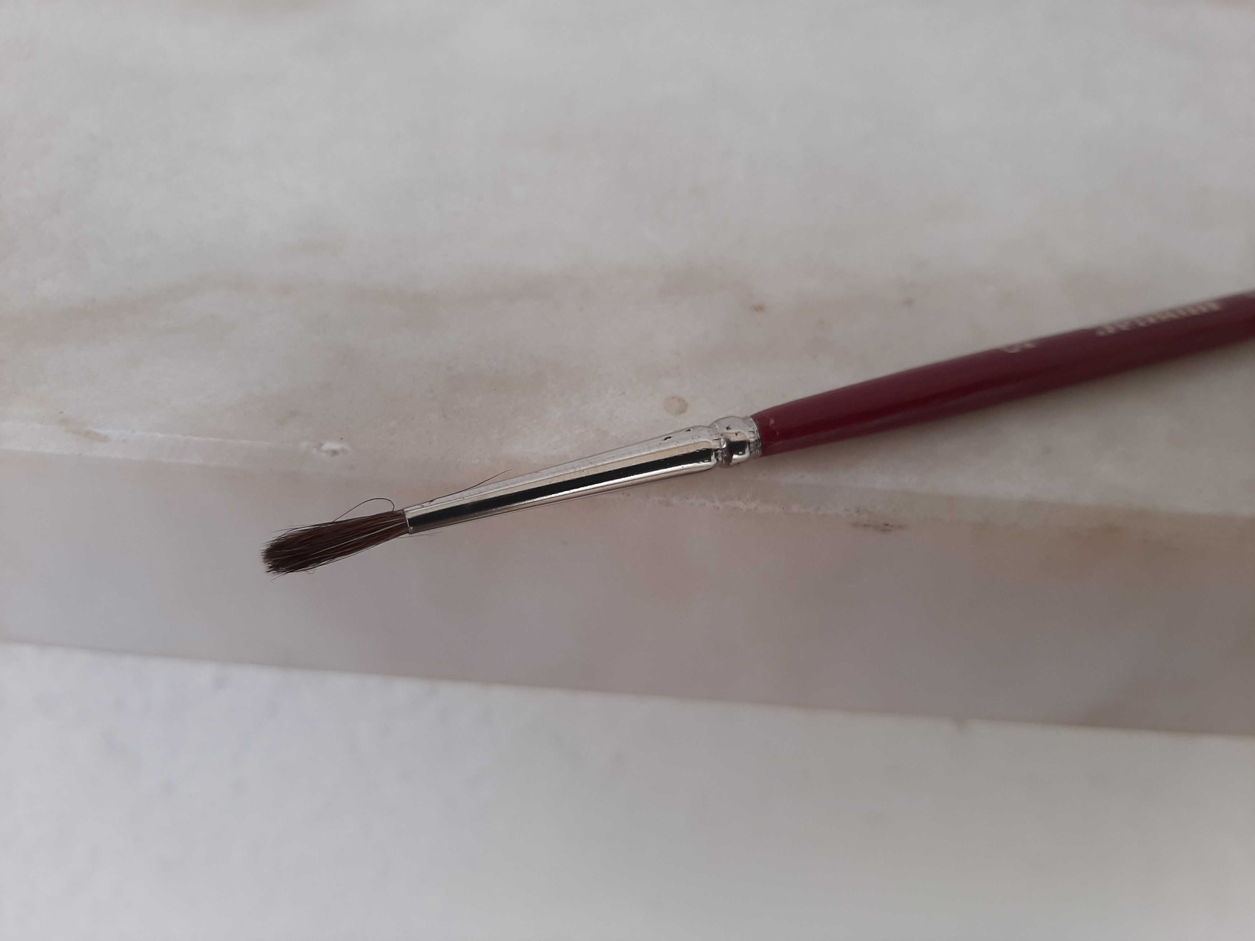 2 pinceis Pelikan 25 nr 1 e 2.