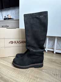 Продаю зимові чоботи Kasandra