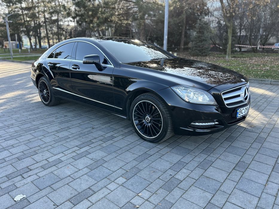 Mercedes-Benz CLS-Class целый не мотанный